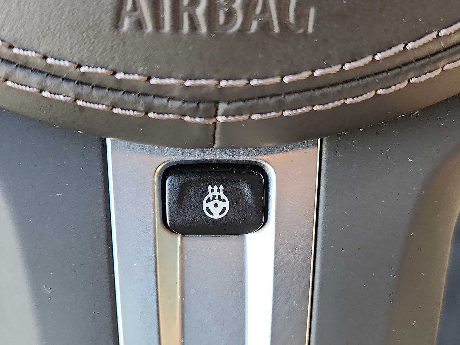 2023 BMW X6 xDrive40i xDrive40i