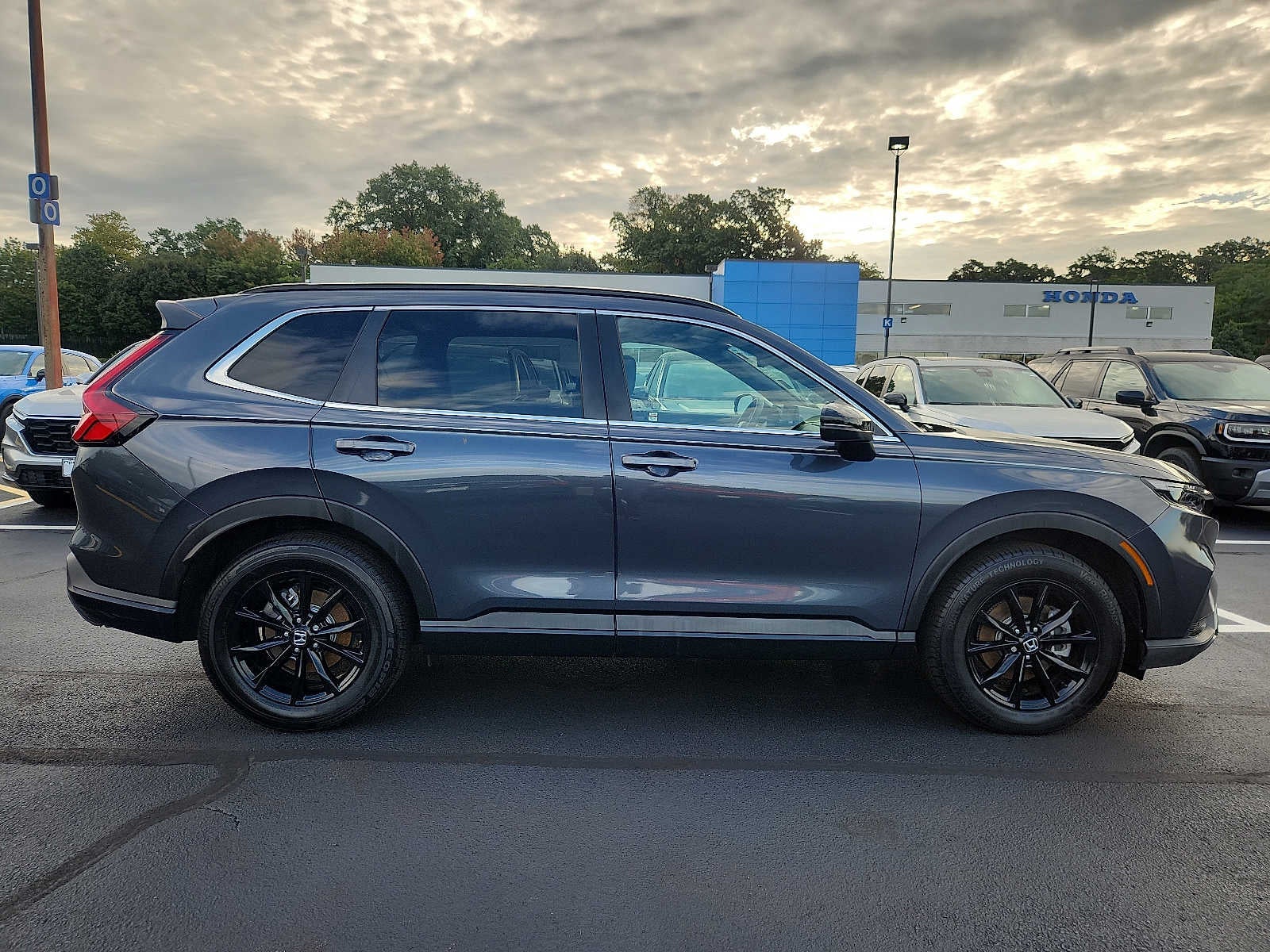 2025 Honda CR-V Hybrid Sport-L