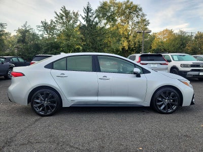 2024 Toyota Corolla Hybrid SE