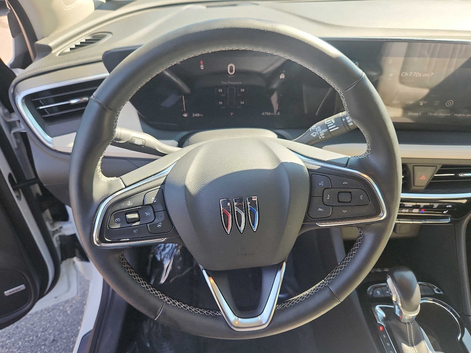 2024 Buick Encore GX Avenir