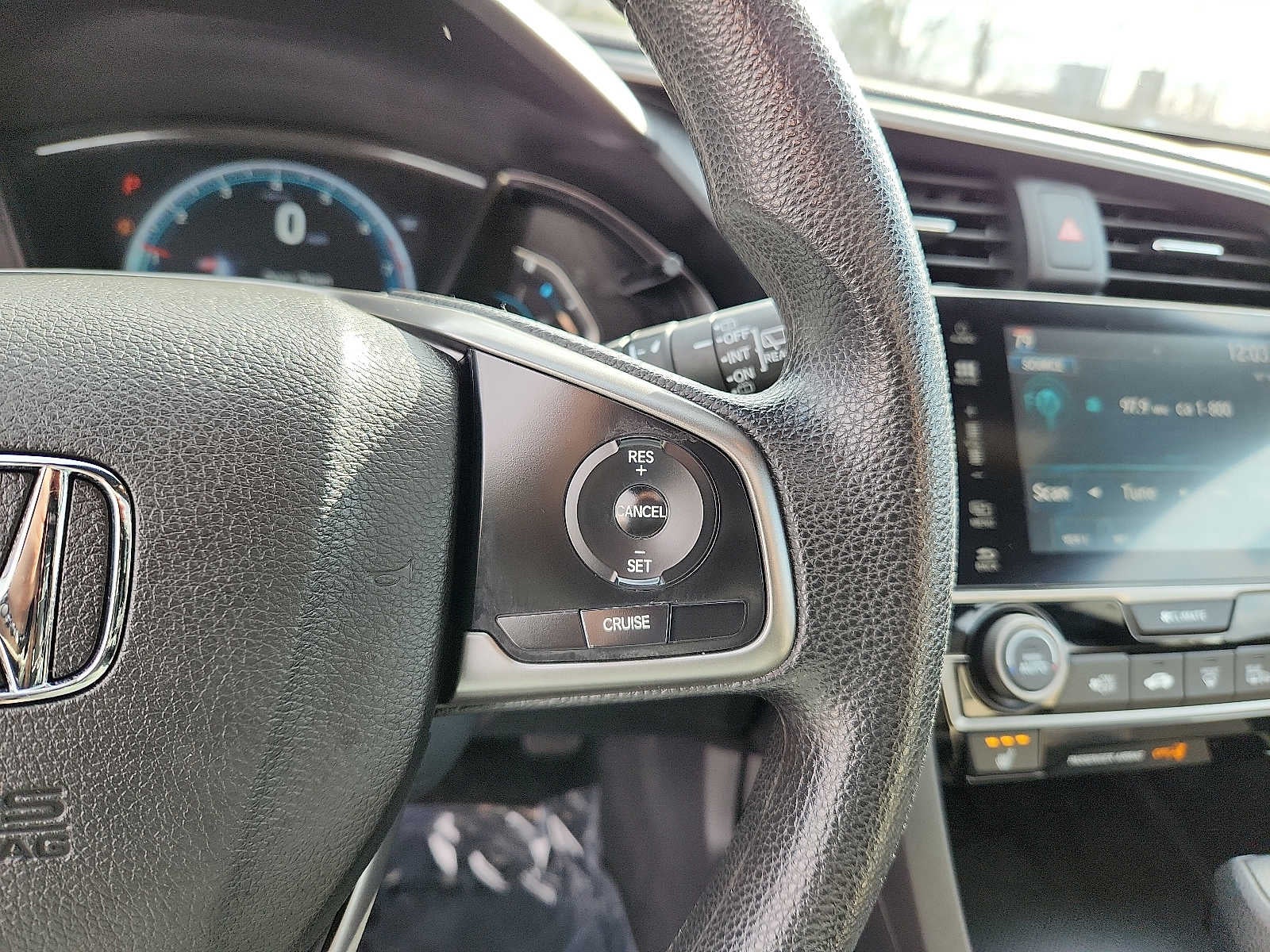 2018 Honda Civic Hatchback EX