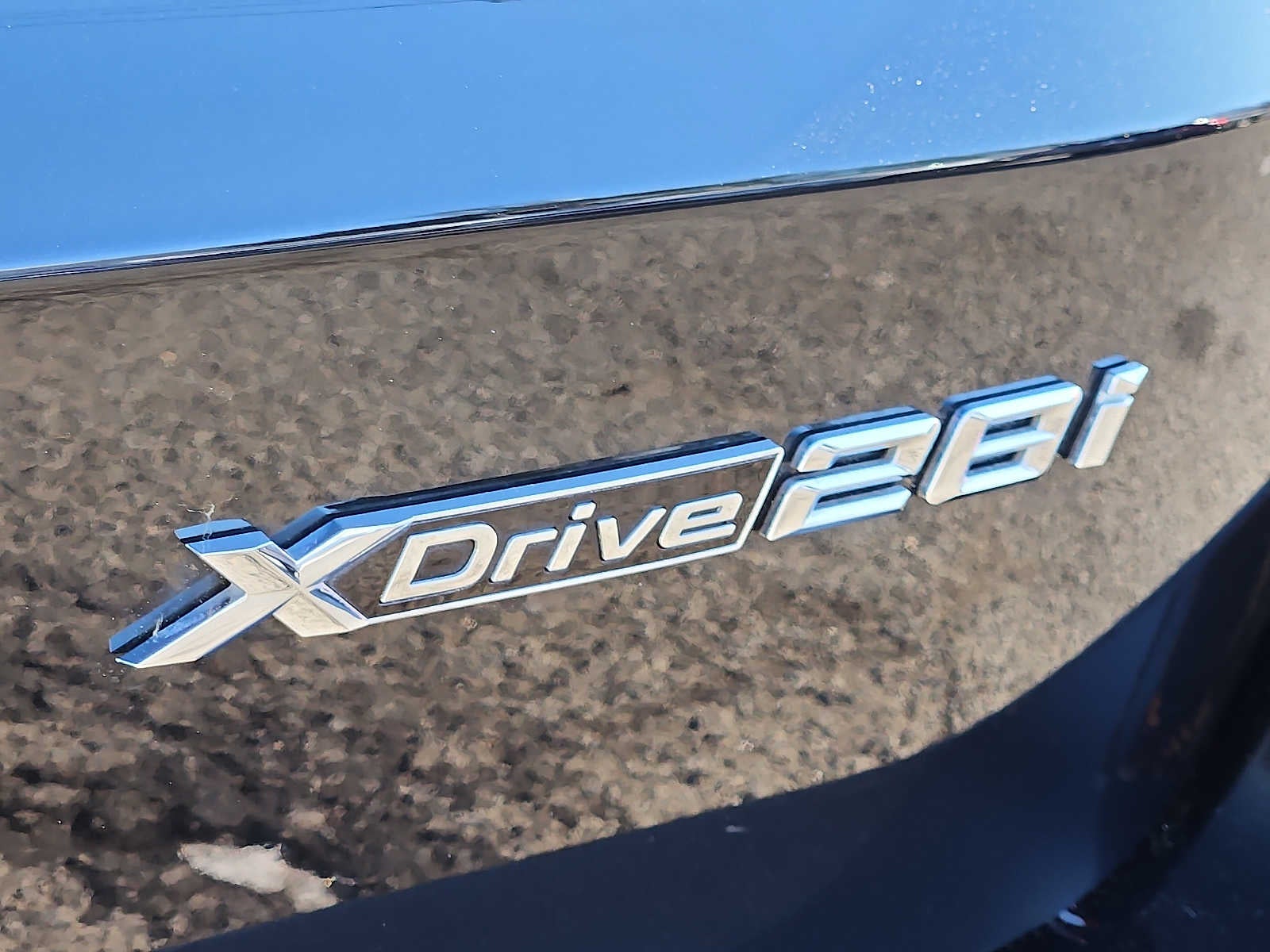 2025 BMW X1 xDrive28i