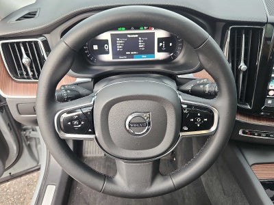 2024 Volvo XC60 Ultimate Dark Theme
