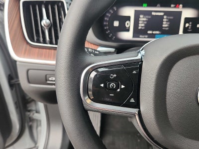2024 Volvo XC60 Ultimate Dark Theme