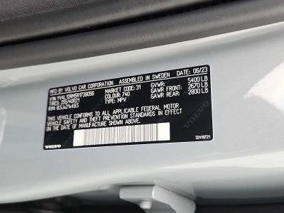 2024 Volvo XC60 Ultimate Dark Theme