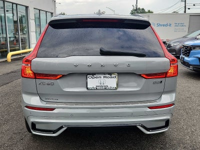 2024 Volvo XC60 Ultimate Dark Theme