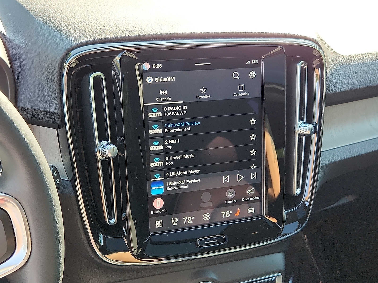 2023 Volvo XC40 Plus Dark Theme