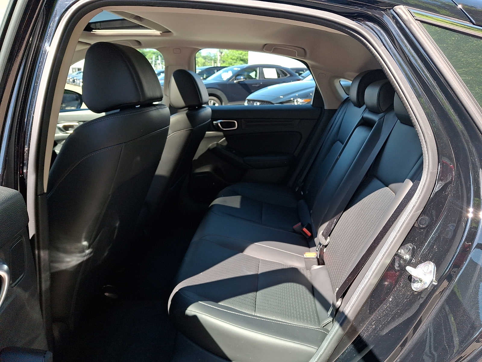 2024 Honda Civic Hatchback EX-L