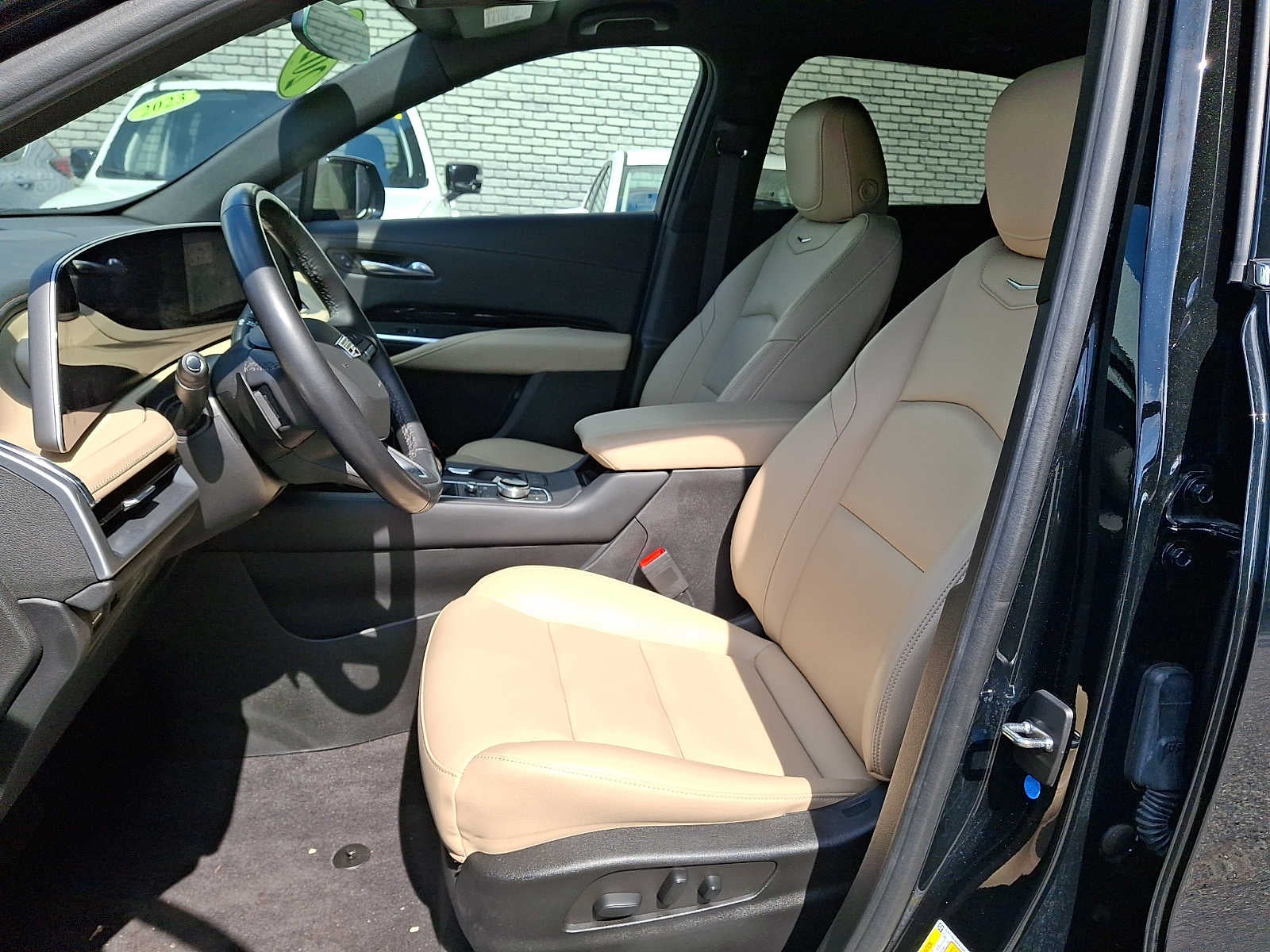 2024 Cadillac XT4 AWD Luxury