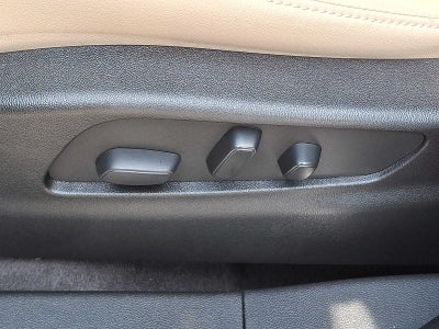 2024 Cadillac XT4 AWD Luxury