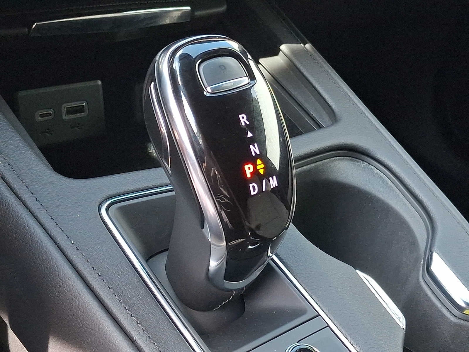 2024 Cadillac XT4 AWD Luxury