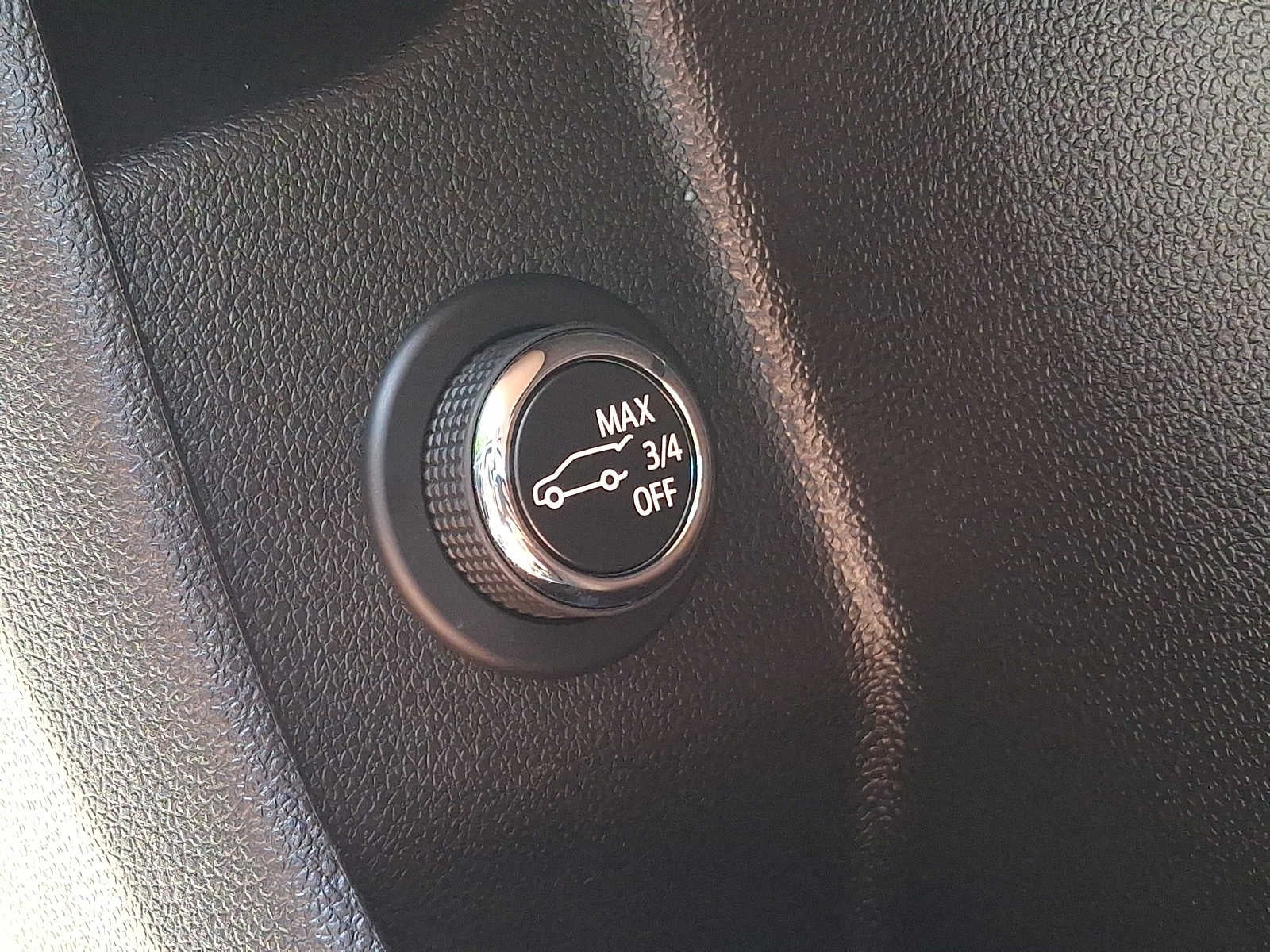 2024 Cadillac XT4 AWD Luxury