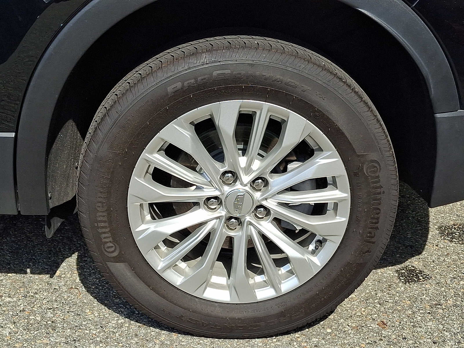 2024 Cadillac XT4 AWD Luxury