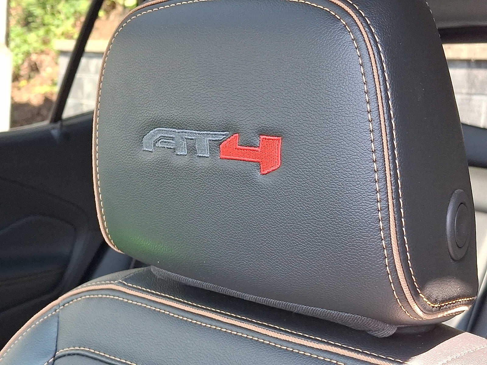 2024 GMC Terrain AT4
