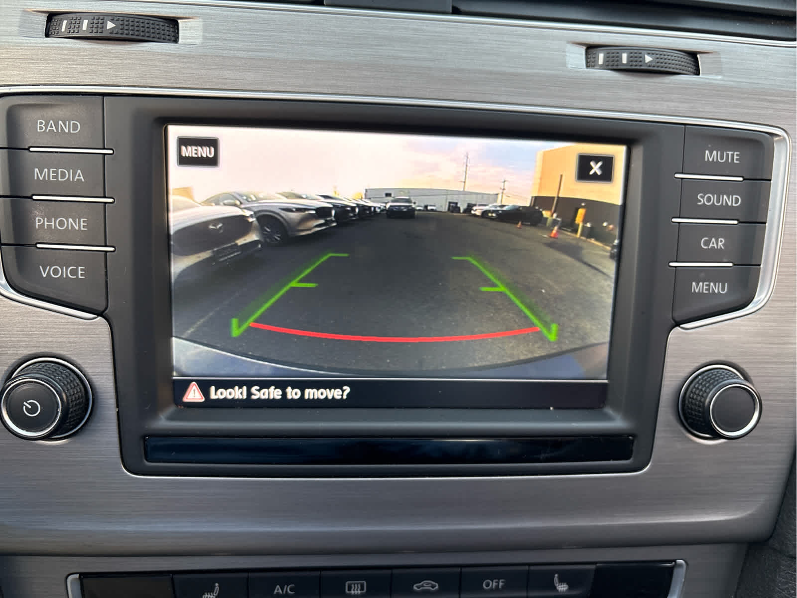 2017 Volkswagen Golf Wolfsburg Edition