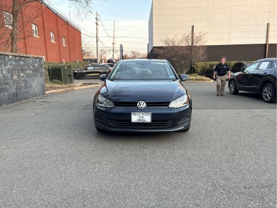 2017 Volkswagen Golf Wolfsburg Edition