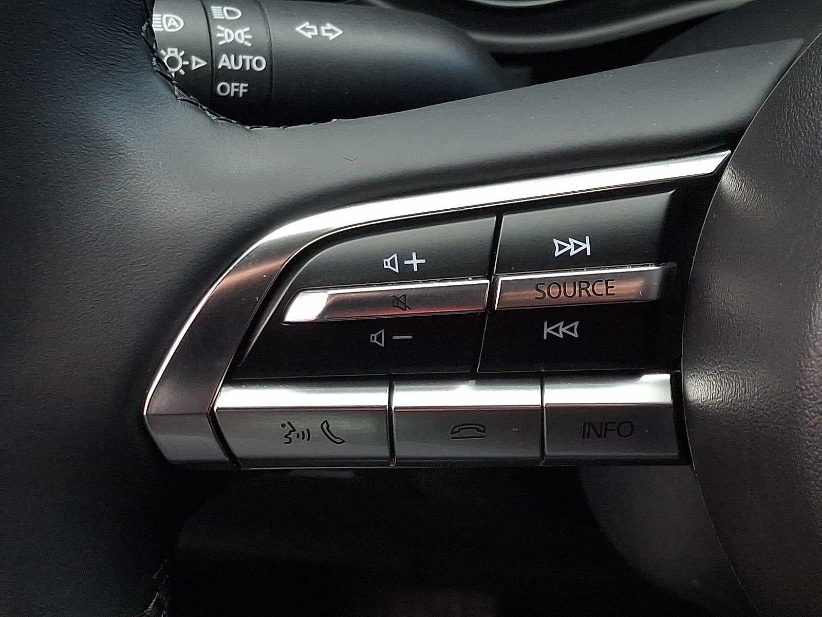 2025 Mazda Mazda CX-50 2.5 S Preferred Package