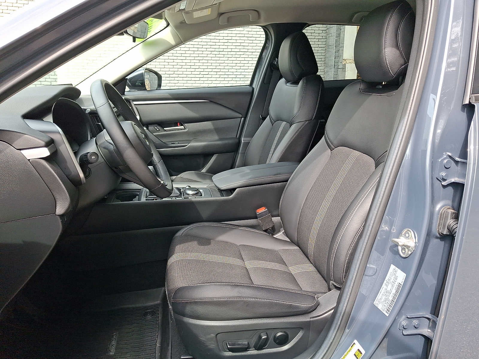 2024 Mazda Mazda CX-50 2.5 S Preferred Package