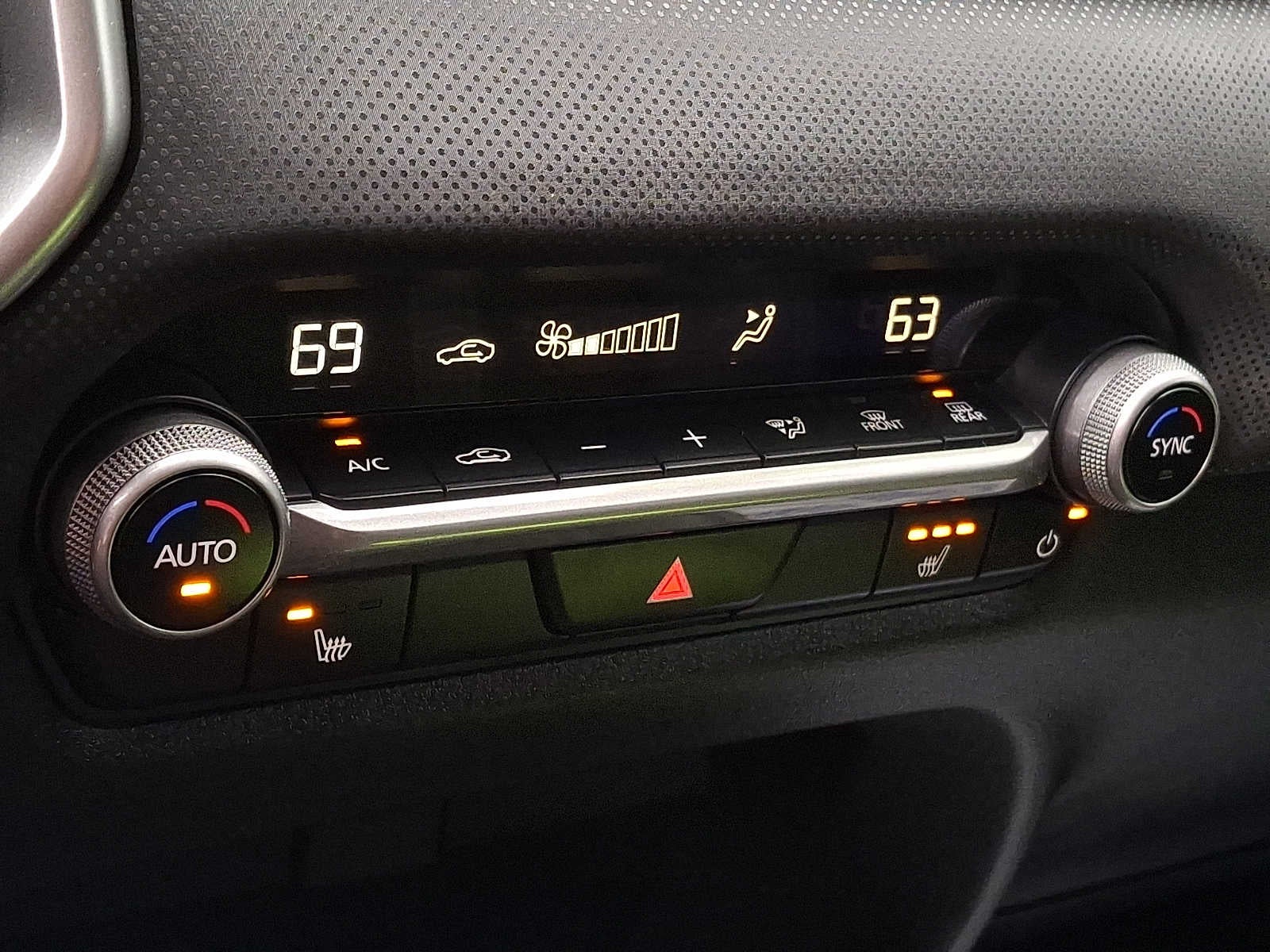 2024 Mazda Mazda CX-50 2.5 S Preferred Package