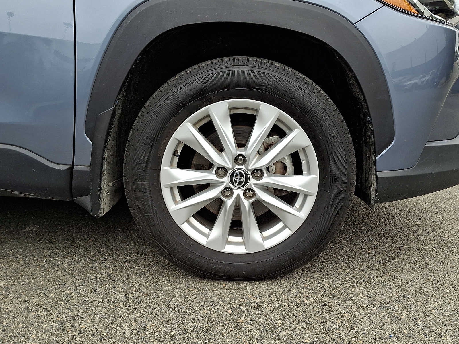 2022 Toyota Corolla Cross LE