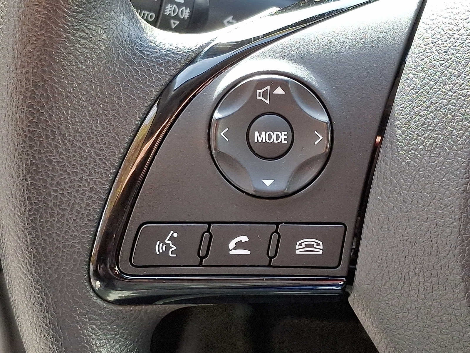 2023 Mitsubishi Eclipse Cross LE