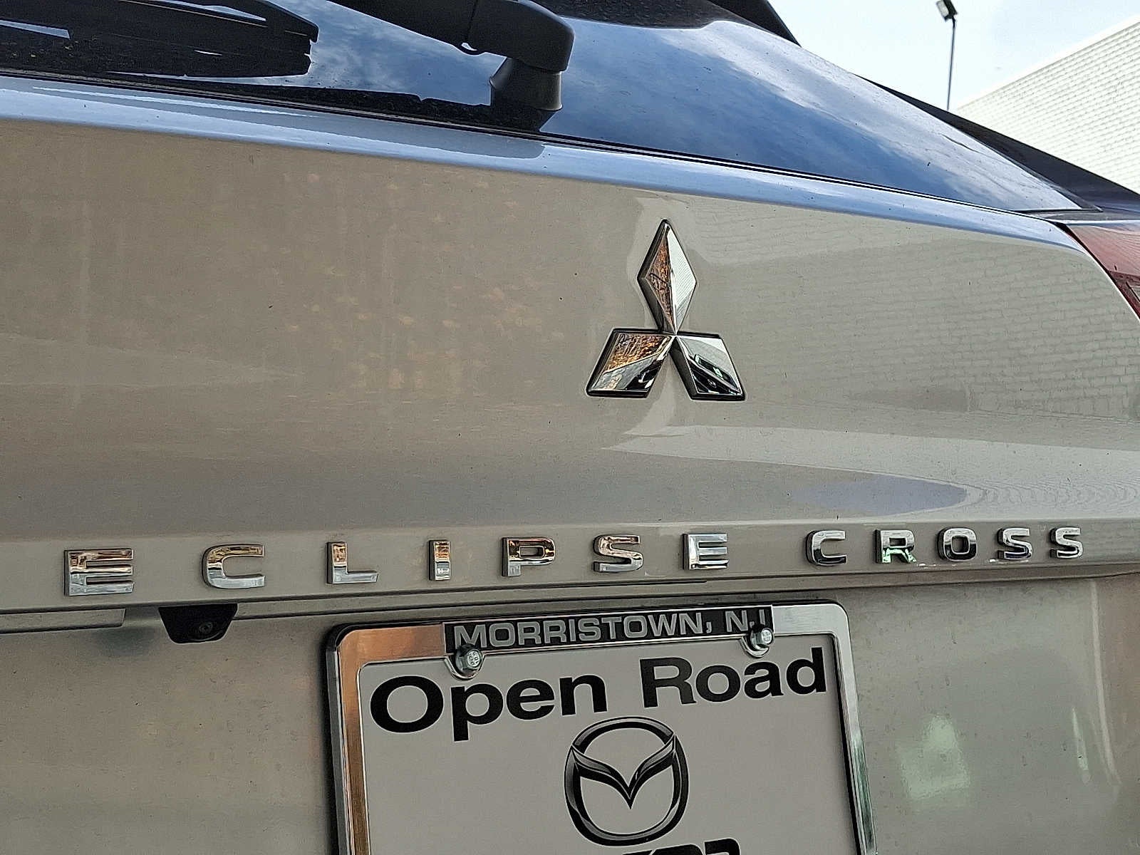 2023 Mitsubishi Eclipse Cross LE