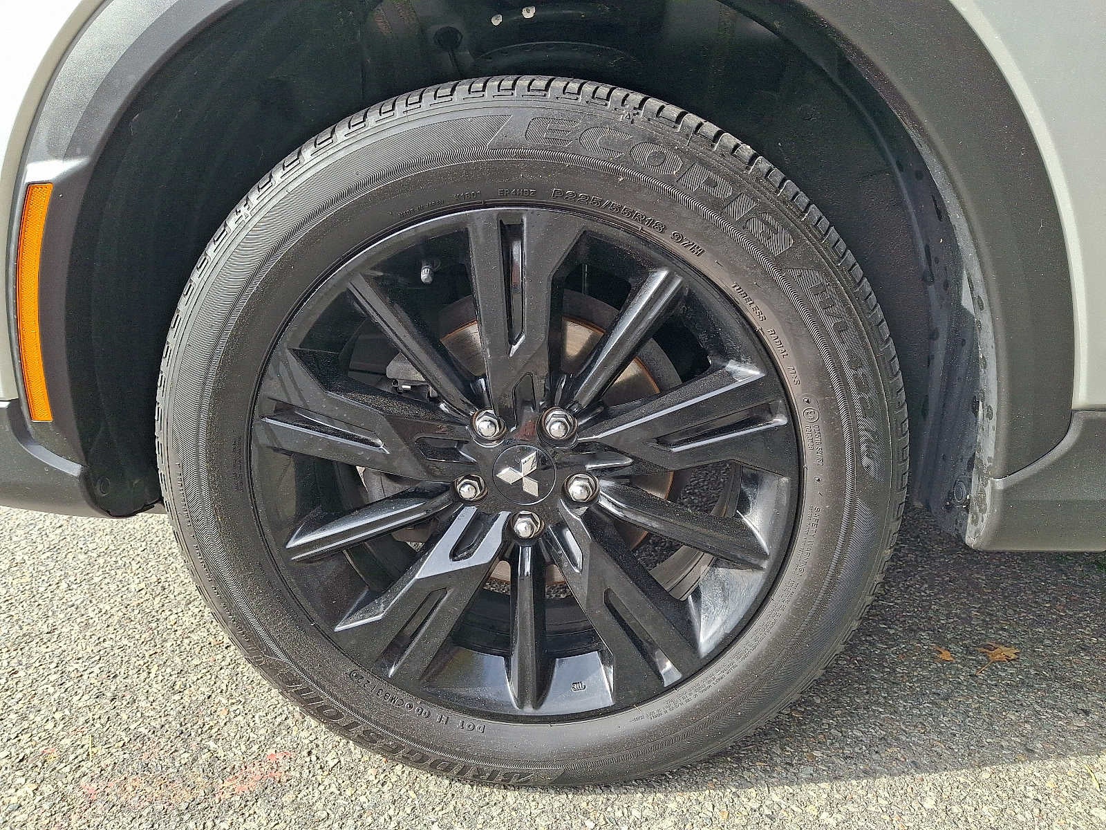 2023 Mitsubishi Eclipse Cross LE