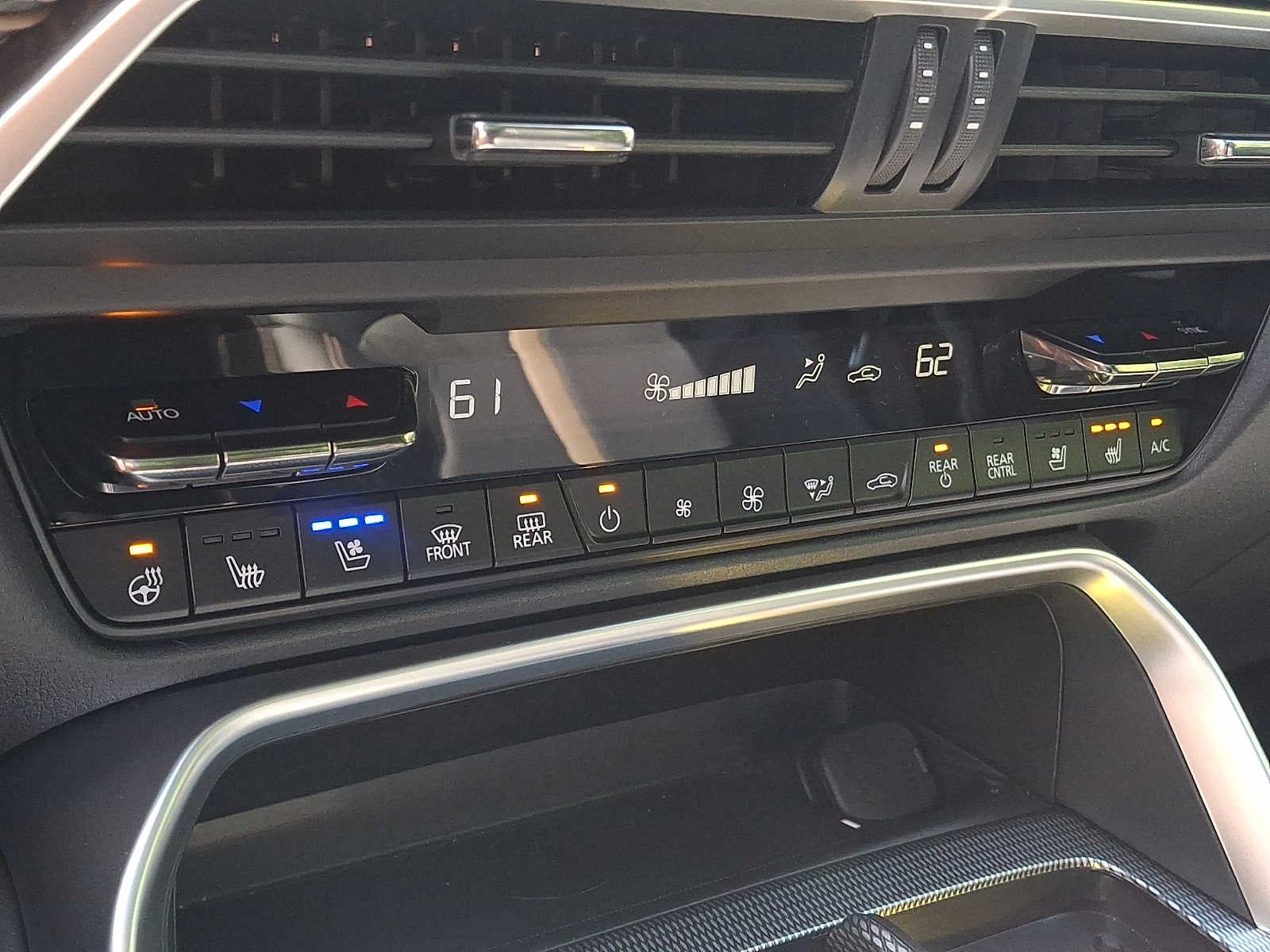 2025 Mazda Mazda CX-70 PHEV Premium Plus Package
