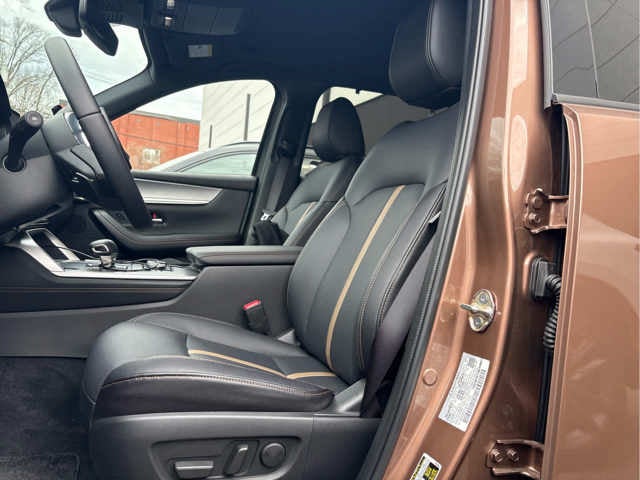 2025 Mazda Mazda CX-70 PHEV Premium Plus Package