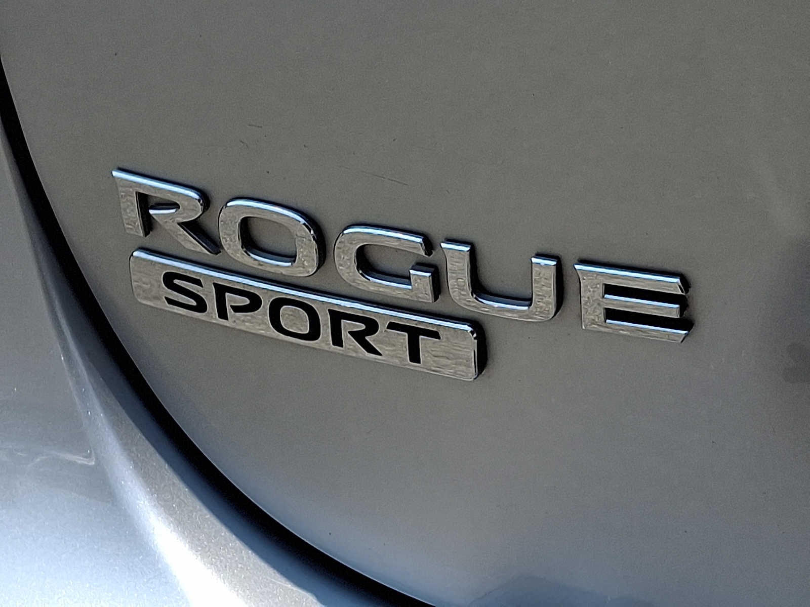 2020 Nissan Rogue Sport SL