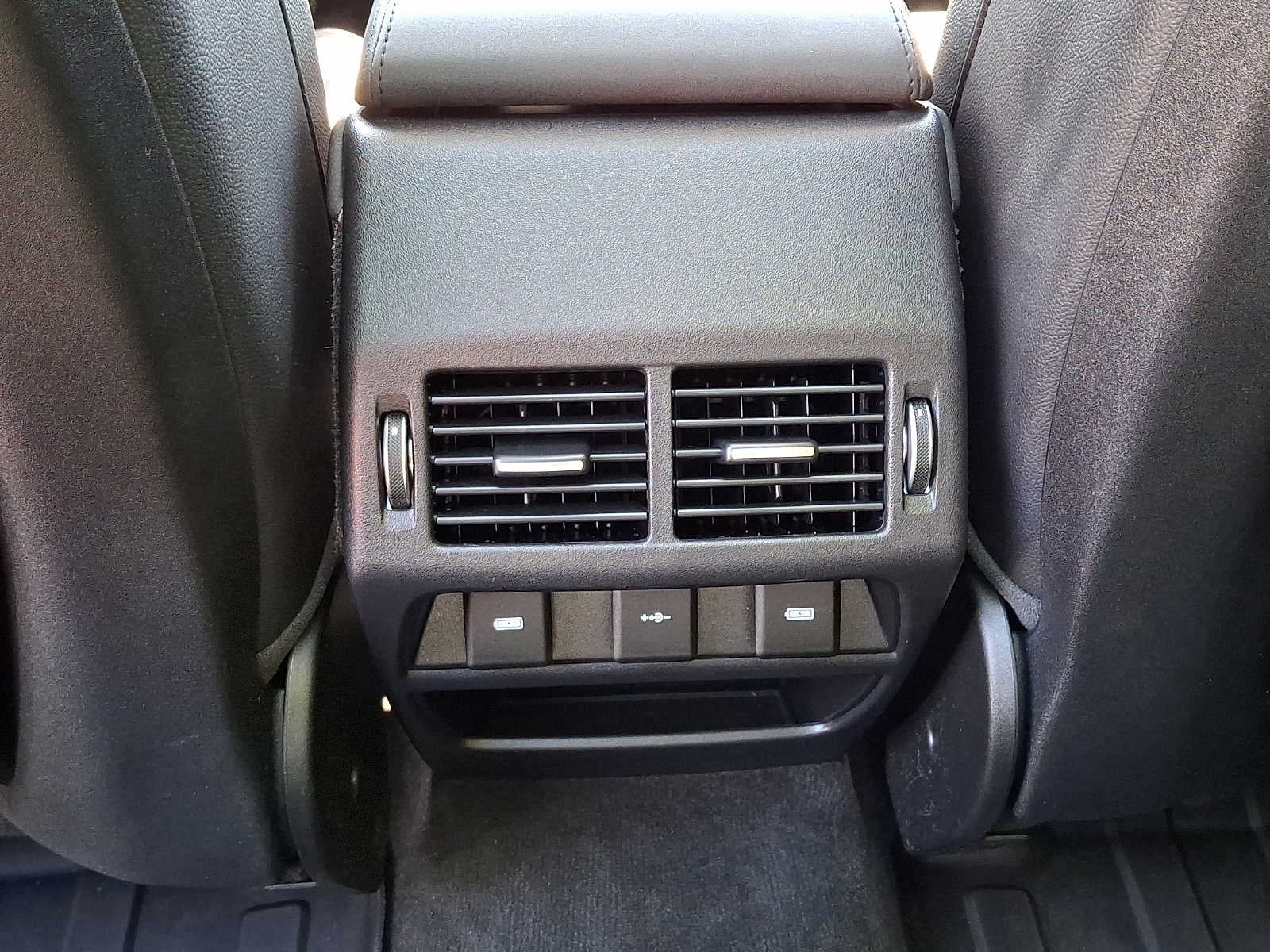2020 Land Rover Discovery Sport SE