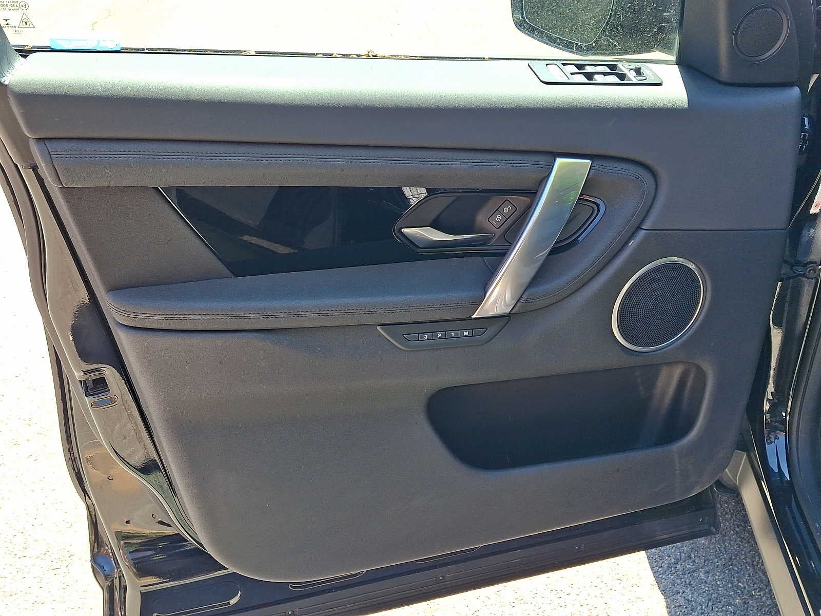 2020 Land Rover Discovery Sport SE