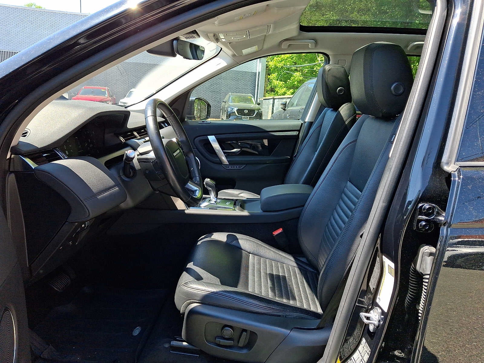 2020 Land Rover Discovery Sport SE
