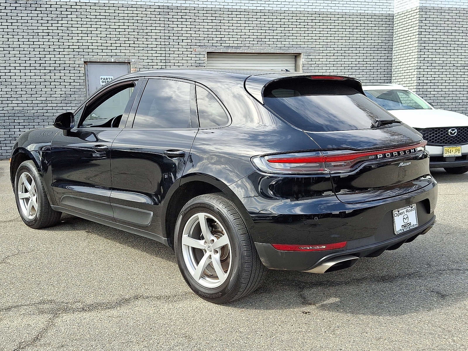 2020 Porsche Macan AWD