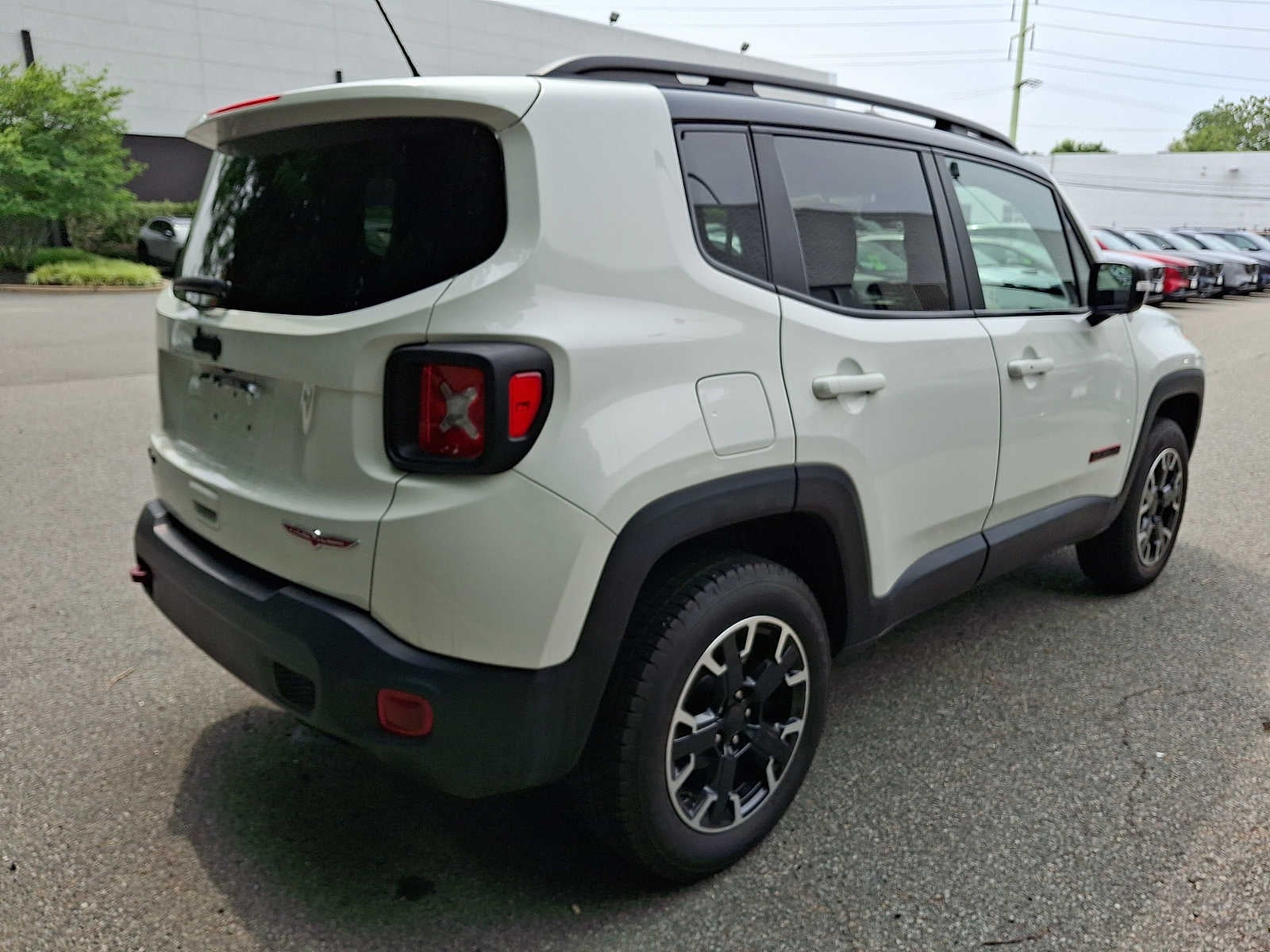 2023 Jeep Renegade Trailhawk