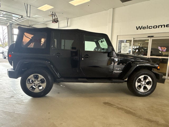 2016 Jeep Wrangler Unlimited Sahara
