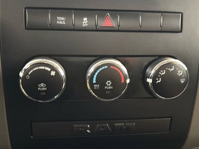 2011 RAM 1500 Express 4WD Reg Cab 120.5