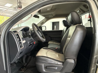 2011 RAM 1500 Express 4WD Reg Cab 120.5