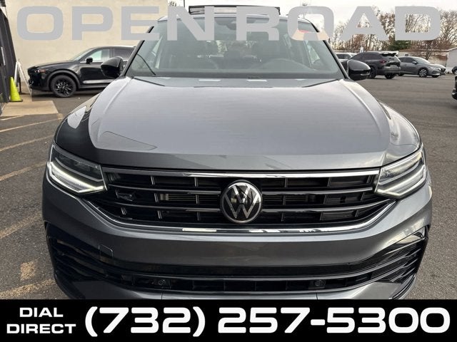 2023 Volkswagen Tiguan SE R-LINE BLACK