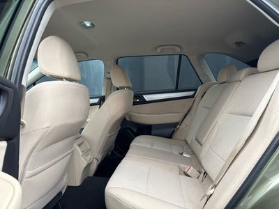 2018 Subaru Outback Premium