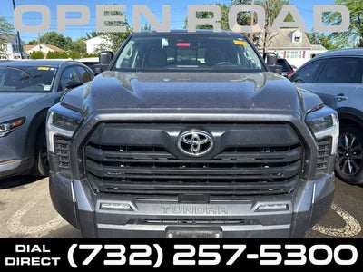 2022 Toyota Tundra 4WD SR5