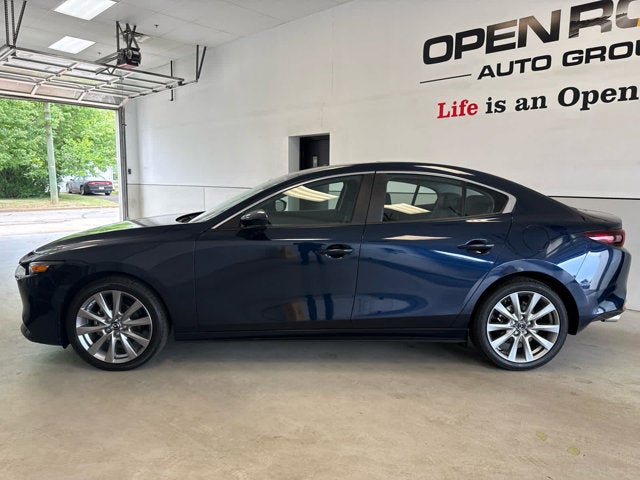 2026 Mazda MAZDA3 2.5 S Preferred FWD
