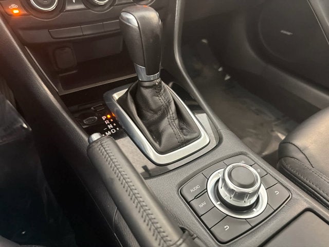 2015 Mazda MAZDA6 4dr Sdn Auto i Touring