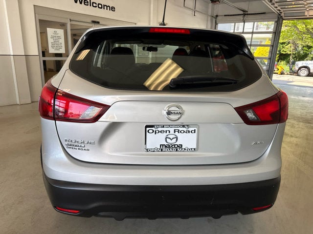 2018 Nissan Rogue Sport S