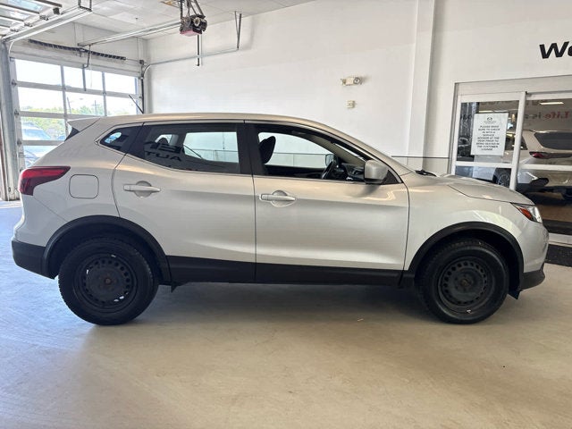 2018 Nissan Rogue Sport S