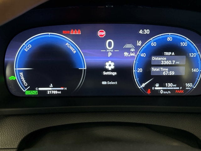2025 Toyota Crown Signia XLE