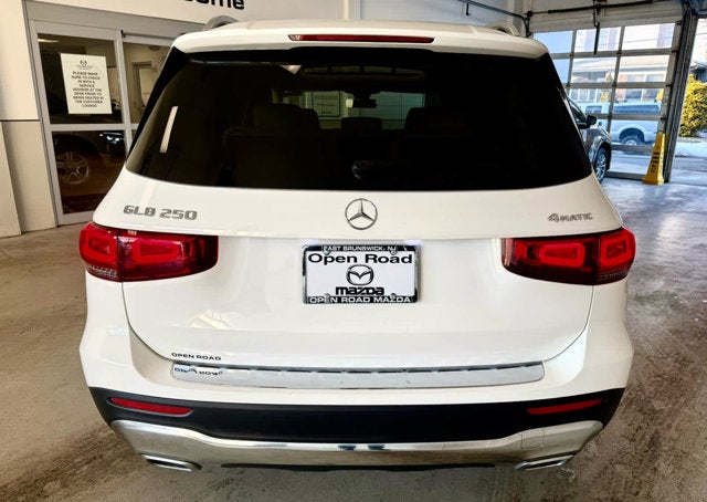 2023 Mercedes-Benz GLB GLB 250