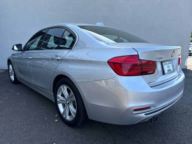 2017 BMW 3 Series 330i xDrive