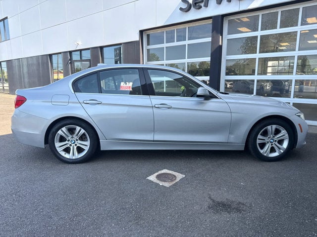 2017 BMW 3 Series 330i xDrive