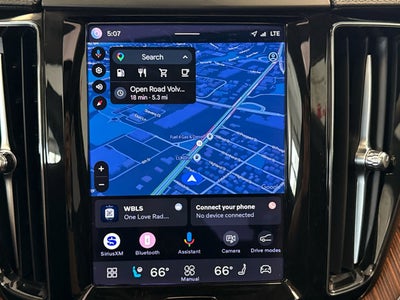 2023 Volvo XC60 Ultimate Bright Theme